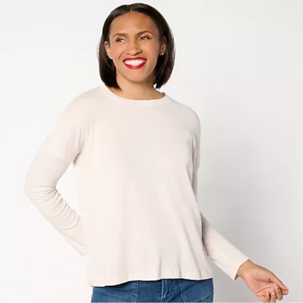 Barefoot Dreams Malibu Collection Slub Burnout Long Sleeve Tee. NO TAGS.